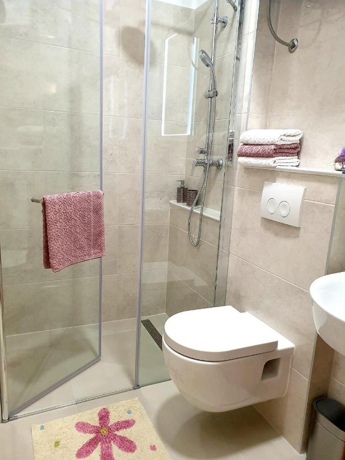 Apartments Kuzmanic Omiš Dış mekan fotoğraf