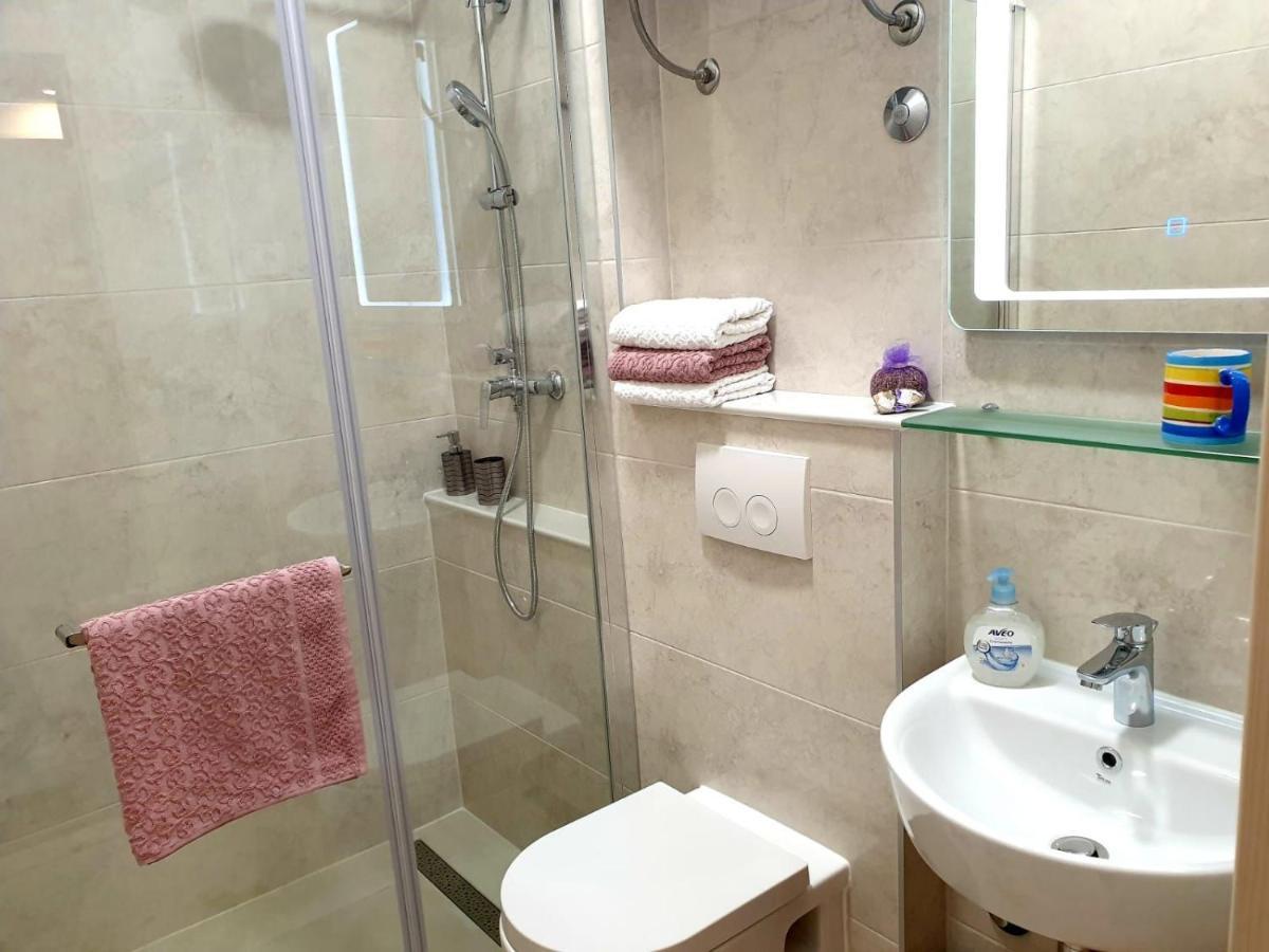 Apartments Kuzmanic Omiš Dış mekan fotoğraf