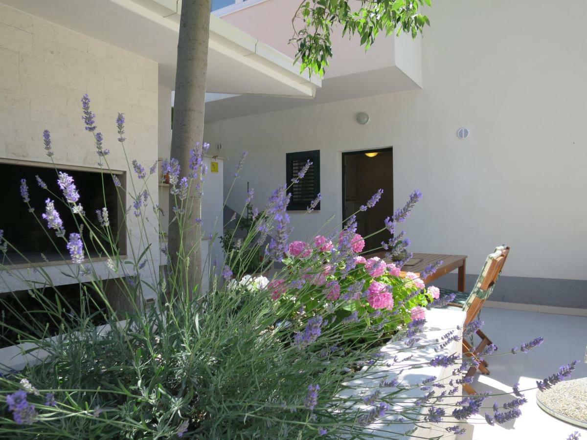 Apartments Kuzmanic Omiš Dış mekan fotoğraf